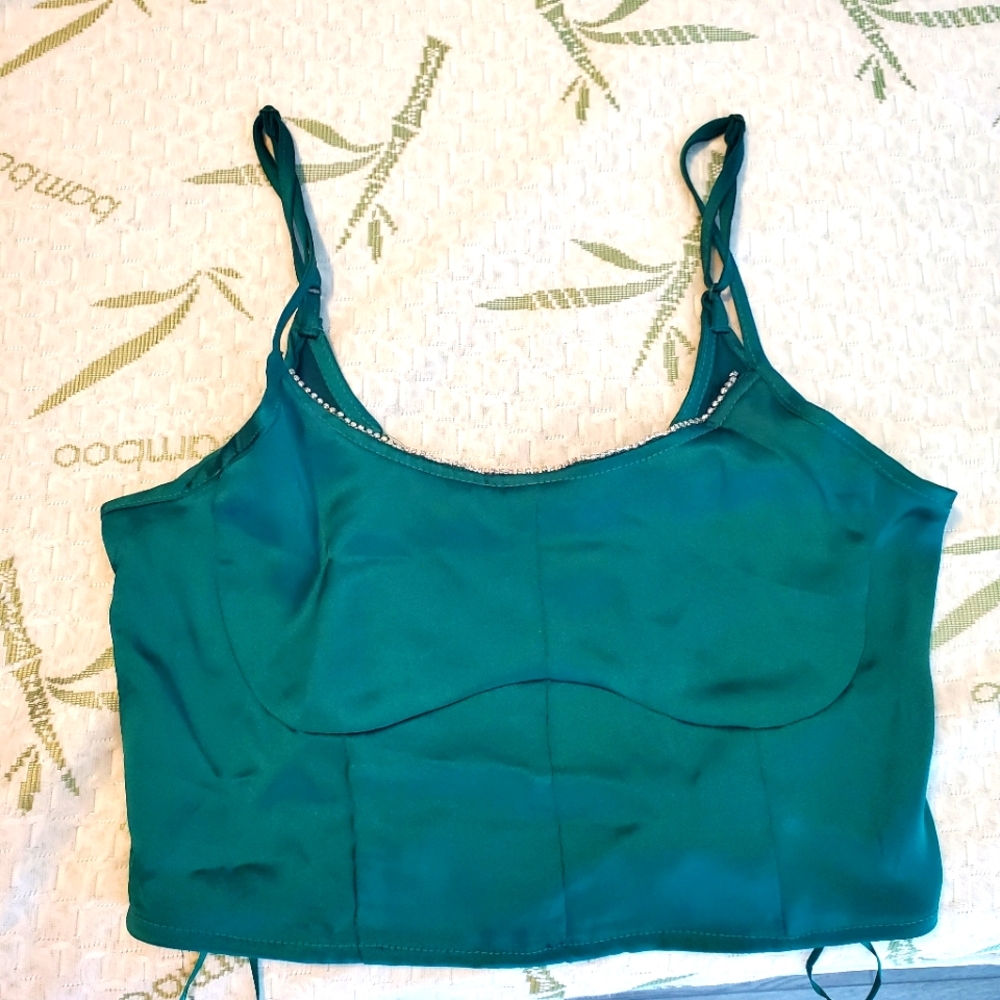 House of House Crop Top - Small